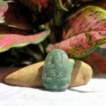 Phật bản mệnh Thiên Thủ Thiên Nhãn ngọc Phỉ Thúy tuổi Tý S6864-1