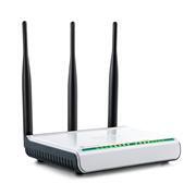 Bộ phát Tenda 3 râu 303R