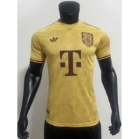 Phiên bản cầu thủ 2526 Áo thun ngắn tay bóng đá màu vàng kỷ niệm 125 năm của Bayern AAA +