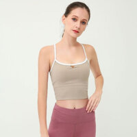 Phiên bản Hàn Quốc đi kèm với miếng đệm ngực áo vest yoga nối với dây buộc thể thao màu phía sau