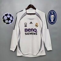 Phiên bản Retro 2006 / 07 Áo thi đấu sân nhà Real Madrid Áo bóng đá dài tay S-2XL, có thể thêm tên và số của bạn