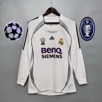 Phiên bản Retro 2006 / 07 Áo thi đấu sân nhà Real Madrid Áo bóng đá dài tay S-2XL, có thể thêm tên và số của bạn