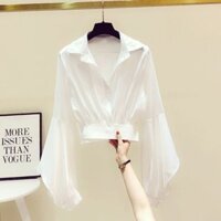 Phong Cách Hồng Kông Phong Cách Ngắn Tay Trumpet Nẹp Áo Sơ Mi Trắng Top Mùa Xuân Phong Cách Mới Cho Nữ Slim-fit Ôm Hơn Nhìn Dài