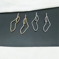 Phong cách INS Hàn Quốc, bông tai kim loại không đều, đinh tán hình học, bông tai xoắn đơn giản đa năng cho các cô gái