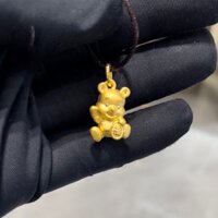 Phong Cách Mới Màu Vàng Winnie the Pooh Mặt Dây Chuyền Ôm Phước Lành Pooh Niche Thiết Kế Cảm Thấy Ngọt Ngào Phong Cách Phù Hợp