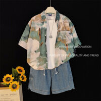 ✨[Phong cách mới]✨4055 Người Khen ngợi Phong Cách Hồng Kông Retro Phong Cách Bông Tai Kẹp Áo Sơ Mi Tay Ngắn Nam Quần Short Rời Một Bộ Mùa Hè Thường Ngày Hợp Thời Trang Xù Đẹp Trai Bộ Đồ Ba Mảnh 25.3.25