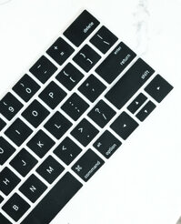 Phủ bàn phím Macbook Pro 2018, 2019 touch bar, non-touch bar