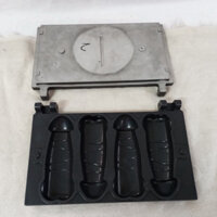 Phụ Kiện Combo 2 Mặt Khuôn Máy Làm Bánh con Ciu Công Nghiệp 4 Cậu Bé 16 cm HotDog Shape Waffle Maker