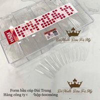 PHỤ KIỆN NAIL - Móng form bầu cúp