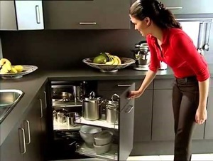 Phụ kiện tủ Bếp Hafele 546.17.304