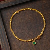 Phương pháp cổ Vòng tay vàng giả Pakistan Ngọc lục bảo Zircon Mặt dây chuyền nhỏ Kẻ sọc hoa mận Niche Trang sức thời trang cổ điển Phương pháp cổ Vòng tay vàng Giả Pakistan Ngọc lục bảo Zircon Mặt dây chuyền nhỏ Kẻ sọc hoa mận Niche Trang sức thời trang c