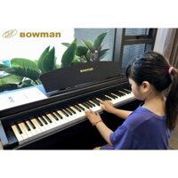 PIANO ĐIỆN MỚI BOWMAN CX200 màu đen cho bé gái ở nhà tập đàn mùa dịch