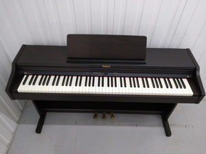 Đàn Piano điện Roland RP301R (RP-301R)