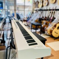 Piano Điện Victor VT02 – Giá Siêu Rẻ + Âm thanh ổn định – Dành cho học sinh mới tập chơi – 3 màu lựa chọn: vàng, đen, trắng