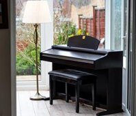 Piano Điện Yamaha CLP 930