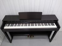 piano Yamaha clavinova CLP-525R