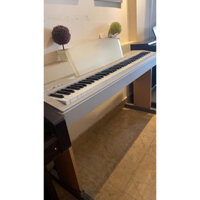 Piano Yamaha P60