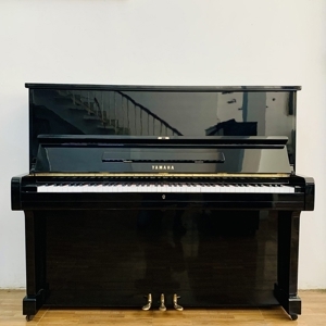 Piano Yamaha U2C
