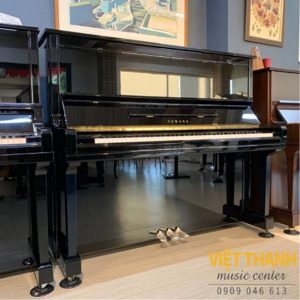 Piano Yamaha U300