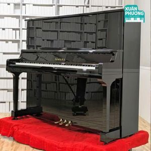 Piano Yamaha UX30A