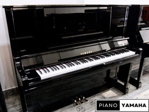 Piano Yamaha UX30BL