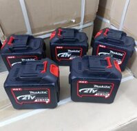 Pin đóng makita 20 cell dung lượng cao, pin 5s4p 18v - 21v ,có đèn led báo pin.