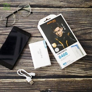 Pin sạc dự phòng ARUN Y39 8400mAh