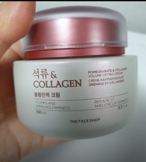 Kem chống lão hoá Pomegranate And Collagen Volume Lifting Cream The Face Shop