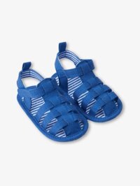 pram shoes - giày tập đi