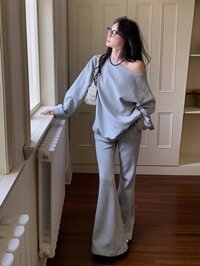 [Pre-Order] Bộ Đồ Thể Thao Cho Nữ Mùa Thu Đông, Áo Lệch Vai, Form Rộng, Quần Loe