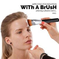 Professional Cosmetic Brush Highlight Blush Eyeshadow Makeup Brush Flat Head Soft Women Health and Beauty Powder Brush