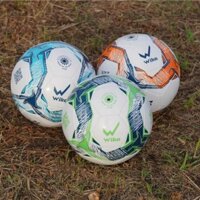 Quả bóng đá Wika F123 học sinh, sinh viên Tặng [Bình xịt khử mùi + Tất dệt kim + Băng cuốn cổ chân]