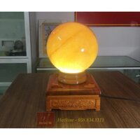 Quả Cầu Phong Thủy Đá Canxit Vàng Tự Nhiên Nguyên Khối Vàng Đậm Đế Xoay Đèn Led 10kg-20cm
