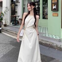 [quà cột tóc] Đầm dài cổ yếm hở lưng eo cá tính hai màu đen và trắng kem freesize vải xịn LCY125
