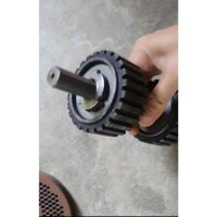 Quả lô máy ép cám viên S150 trục liền dài 20.8cm