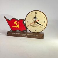 Quà tặng đại hội đoàn khắc logo theo yêu cầu đồng hồ gỗ để bàn.