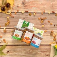 Quà tặng hạt dinh dưỡng ăn chay combo bao gồm quả óc chó, hạnh nhân rang bơ, nho khô, hat điều rang muối, hạt macca