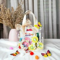 Quà tặng sơ sinh đồ chơi học liệu Lá Tre Shop quà đầy tháng quà tặng thôi nôi cho bé