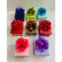 Quà tặng vip ngẫu nhiên tri ân khách hàng khi mua hàng tại shop YUMI MAY