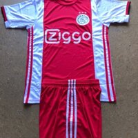 Quần áo bóng đá