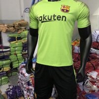 Quần áo bóng đá