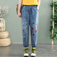 Quần baggy jean nữ thêu hoa