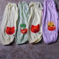 quần chục cho bé