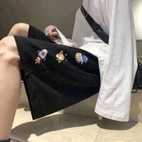Quần đùi nam ống rộng họa tiết hoạt hình cute, quần short nam ống rộng phong cách thể thao 2 màu đen xám cá tính. VL6