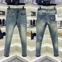 Quần jean bò nam CD slimfit xanh bụi rêu trơn phối thêu chữ logo rách túi in vân monogram basic QJ651P