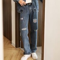 Quần Jean Fapas Form Straight Music, chất liệu jean cùng đường may tỉ mỉ, có thế phối denim on denim