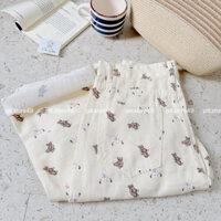 Quần Jean Kem Hình Gấu Nâu (sẵn)