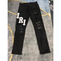 Quần jean nam phối rách bạ da đen thêu chữ to nổi bật hot trend
