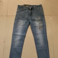 Quần jean nữ lưng cao