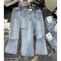 Quần jean ống loe nhẹ thêu nơ